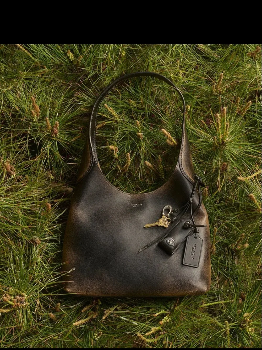 Coach Burnish Brooklyn 28 ReLoved Shoulder Bag - Picture 4 of 9